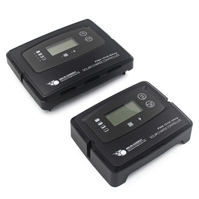 Controller di carica solare digitale 15A nero con display LCD+LED e tensione di ingresso massima di 50 V per sistemi 12V 24V