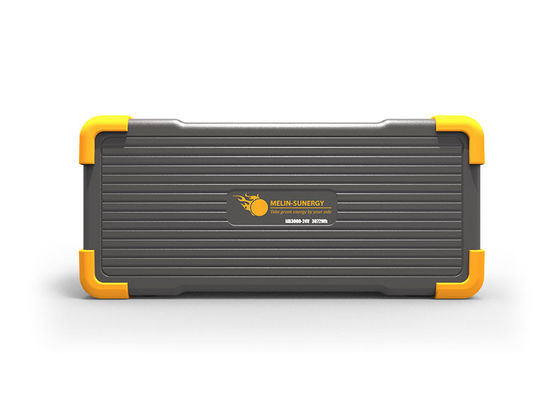 Batteria per generatore portatile ricaricabile LiFePO4 con uscite USB-C PD100W, USB-A QC3.0 e DC12V 30A