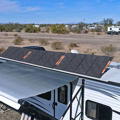 Kit pannelli solari pieghevoli portatili da 300W con copertura frontale ETFE e dimensioni piegate compatte 812X608mm